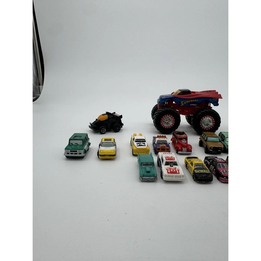 Mixed‎ Lot 23 Diecast Toy Cars Hot Wheels Matchbox Micro Machines Vintage